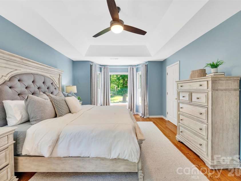 1433 Lurecliff Place, Fort Mill, SC 29708.  MLS# CAR4389425, YatesRealty ID 32254. 