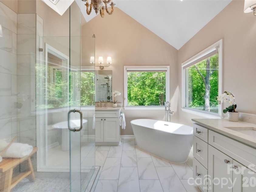 1433 Lurecliff Place, Fort Mill, SC 29708.  MLS# CAR4389425, YatesRealty ID 32254. 