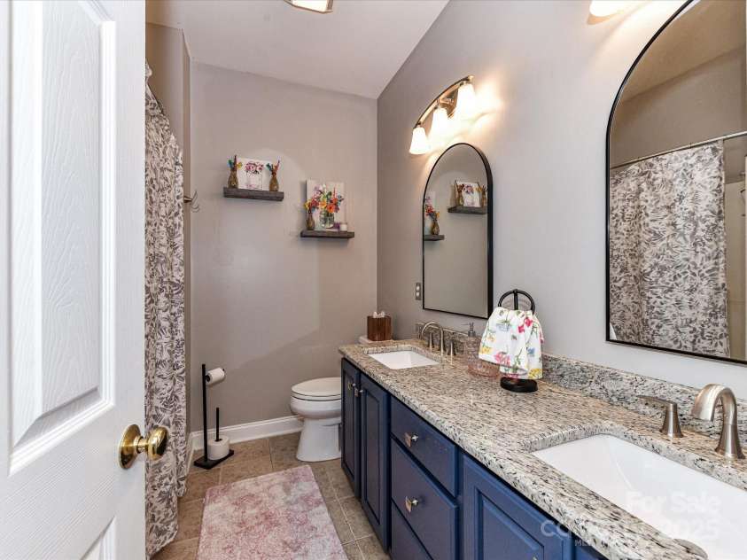 578 Ambergate Place, Concord, NC 28027.  MLS# CAR4288523, YatesRealty ID 32255. 