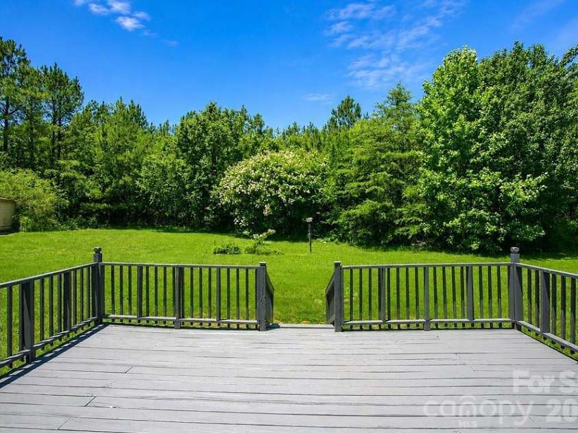 7061 Casar Road, Lawndale, NC 28090.  MLS# CAR4393934, YatesRealty ID 32256. 