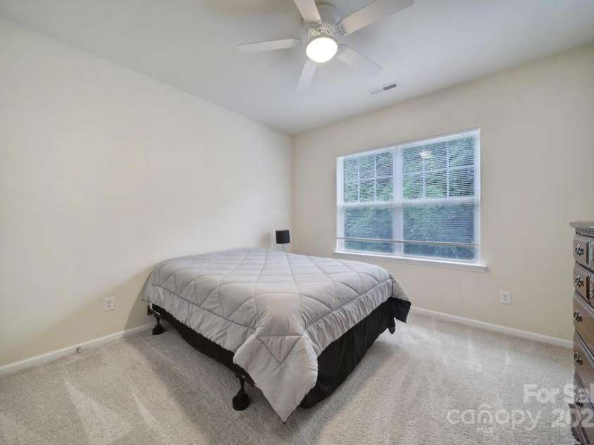 1917 Stroud Park Court, Charlotte, NC 28206.  MLS# CAR4289831, YatesRealty ID 32257. 