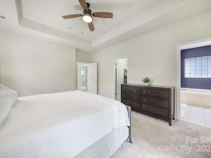 1917 Stroud Park Court, Charlotte, NC 28206.  MLS# CAR4289831, YatesRealty ID 32257. 