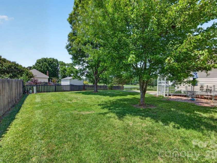 7716 Conifer Circle, Indian Trail, NC 28079.  MLS# CAR4389738, YatesRealty ID 32257. 