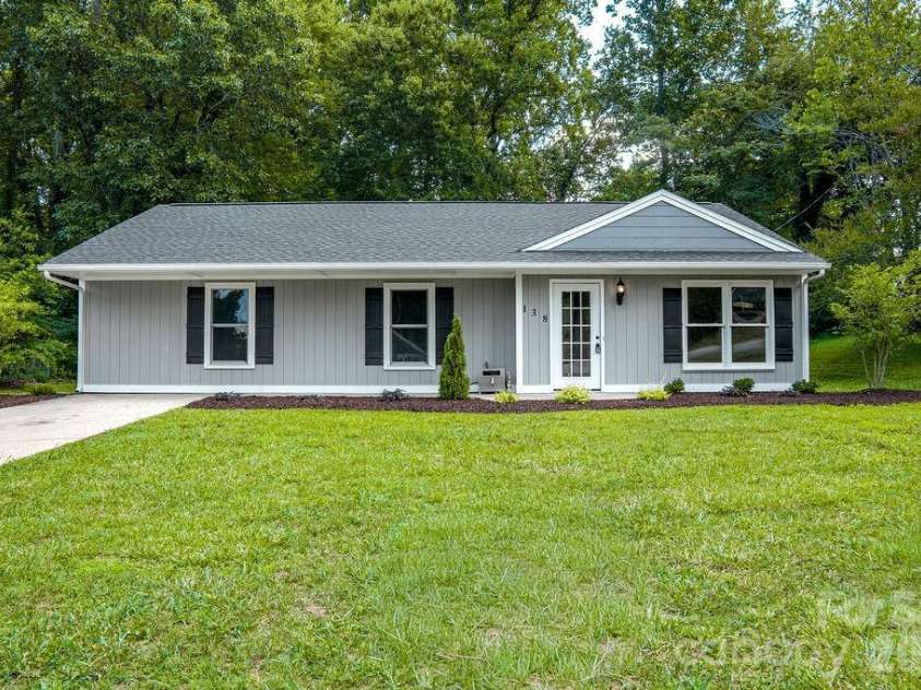 138 Oak Hill Drive, Forest City, NC 28043.  MLS# CAR4394630, YatesRealty ID 32258. 