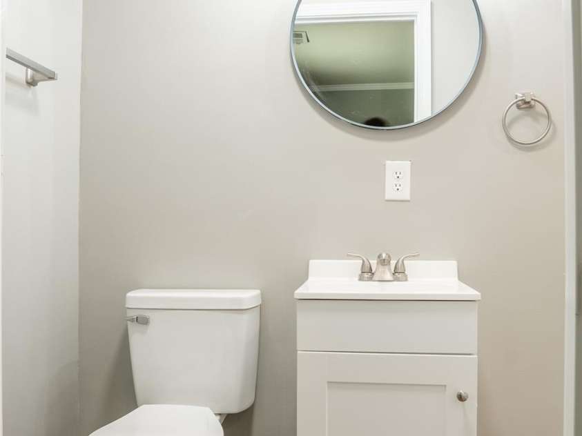 138 Oak Hill Drive, Forest City, NC 28043.  MLS# CAR4394630, YatesRealty ID 32258. Primary Bathroom