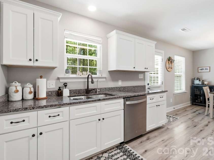 1217 Belmont Circle Drive, Lancaster, SC 29720.  MLS# CAR4387935, YatesRealty ID 32259. 