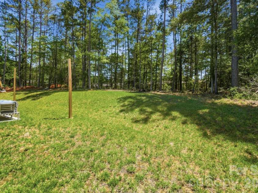 1217 Belmont Circle Drive, Lancaster, SC 29720.  MLS# CAR4387935, YatesRealty ID 32259. 