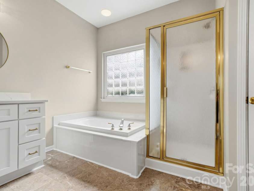 20211 Tailwind Lane, Cornelius, NC 28031.  MLS# CAR4353778, YatesRealty ID 3226. 