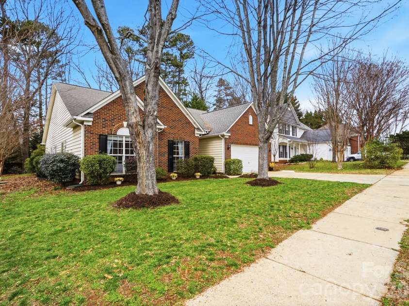 20211 Tailwind Lane, Cornelius, NC 28031.  MLS# CAR4353778, YatesRealty ID 3226. 