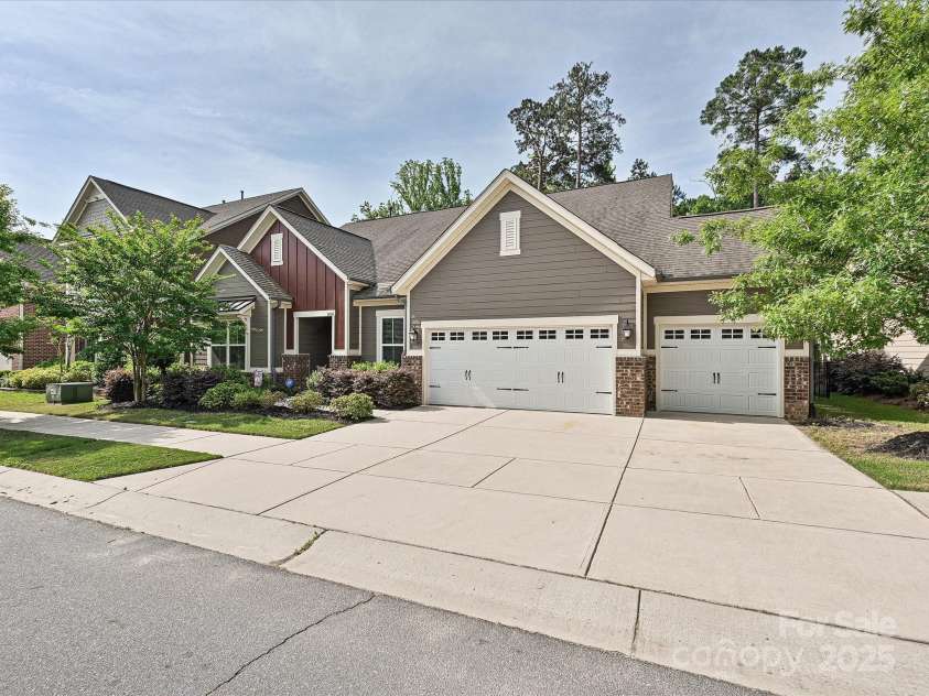 1616 Afton Way, Fort Mill, SC 29708.  MLS# CAR4247854, YatesRealty ID 32260. 