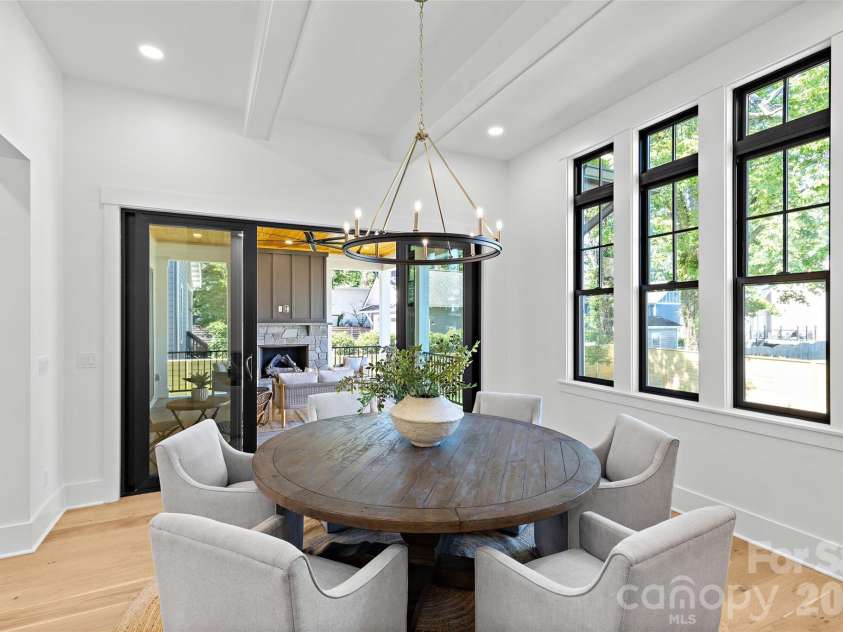 2425 Lola Avenue, Charlotte, NC 28205.  MLS# CAR4386343, YatesRealty ID 32260. 
