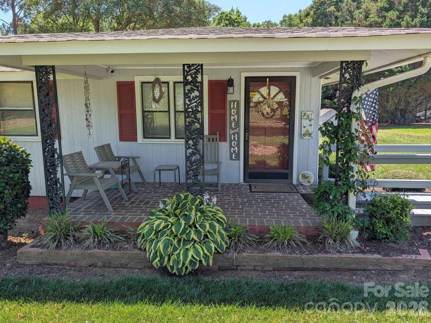 4053 Roddey Road, Catawba, SC 29704.  MLS# CAR4392129, YatesRealty ID 32261. 