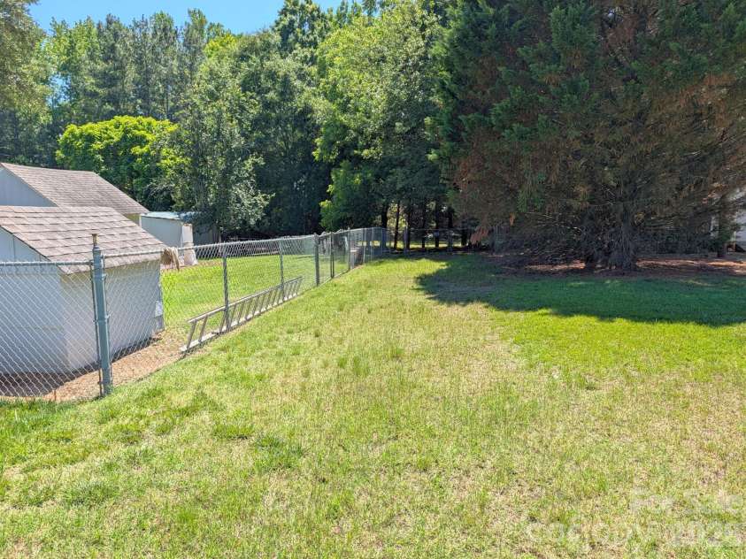 4053 Roddey Road, Catawba, SC 29704.  MLS# CAR4392129, YatesRealty ID 32261. 