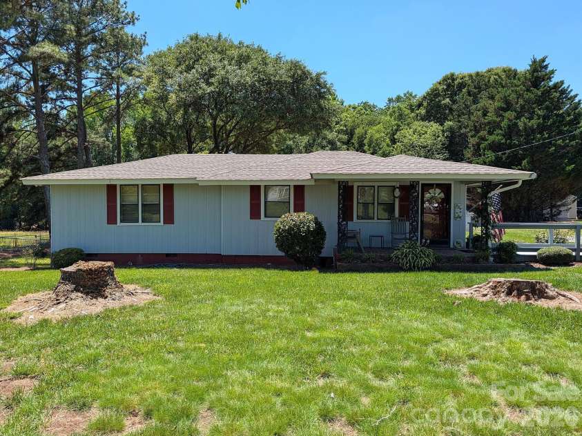 4053 Roddey Road, Catawba, SC 29704.  MLS# CAR4392129, YatesRealty ID 32261. 