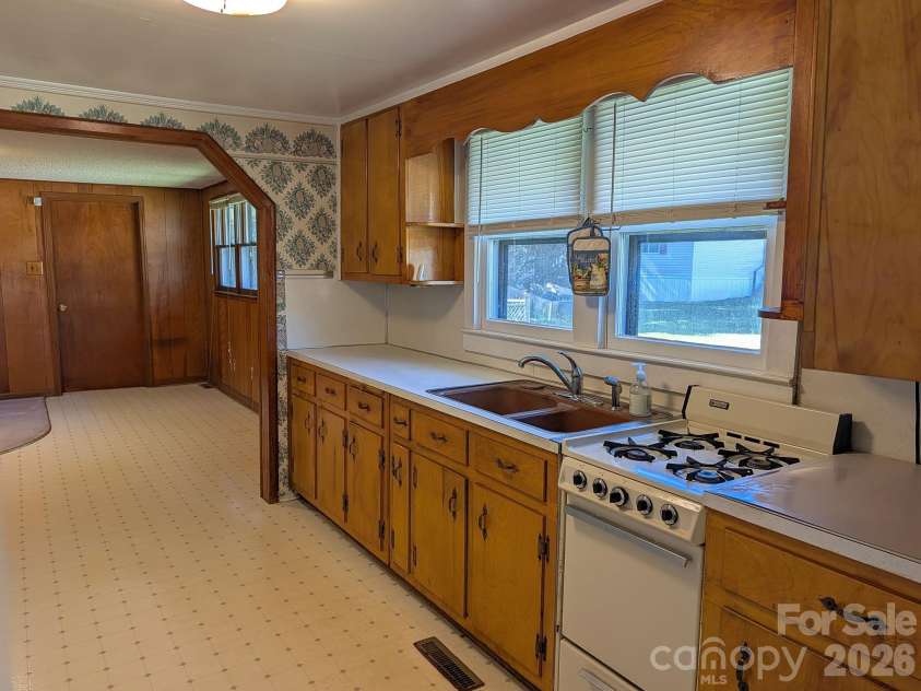 4053 Roddey Road, Catawba, SC 29704.  MLS# CAR4392129, YatesRealty ID 32261. 