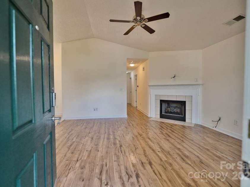 1651 Sandpiper Drive, Rock Hill, SC 29732.  MLS# CAR4288232, YatesRealty ID 32262. 