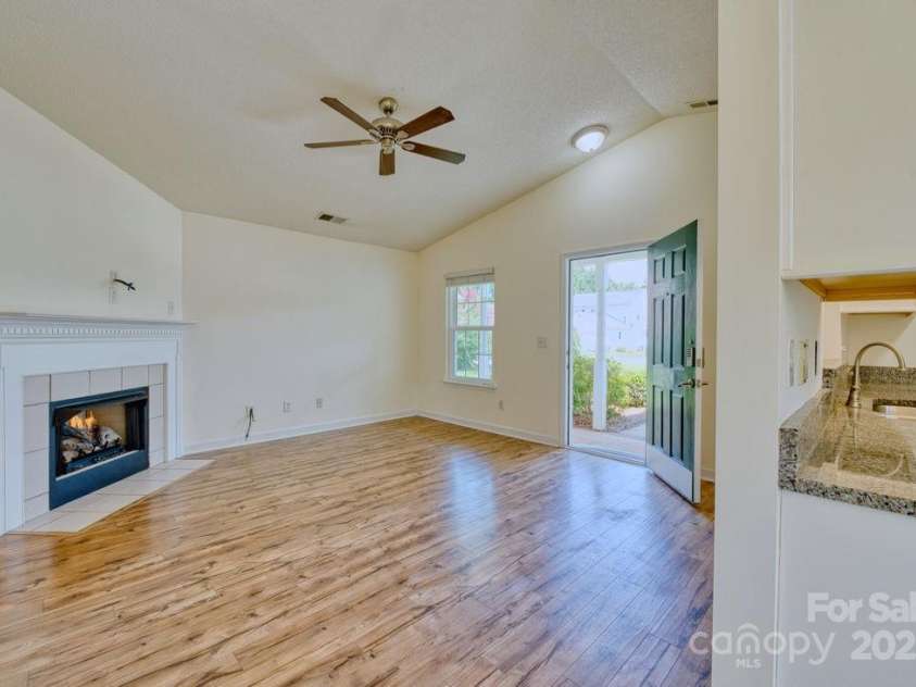 1651 Sandpiper Drive, Rock Hill, SC 29732.  MLS# CAR4288232, YatesRealty ID 32262. 