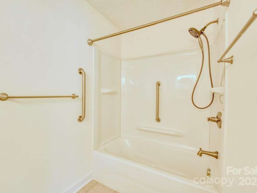 1651 Sandpiper Drive, Rock Hill, SC 29732.  MLS# CAR4288232, YatesRealty ID 32262. 