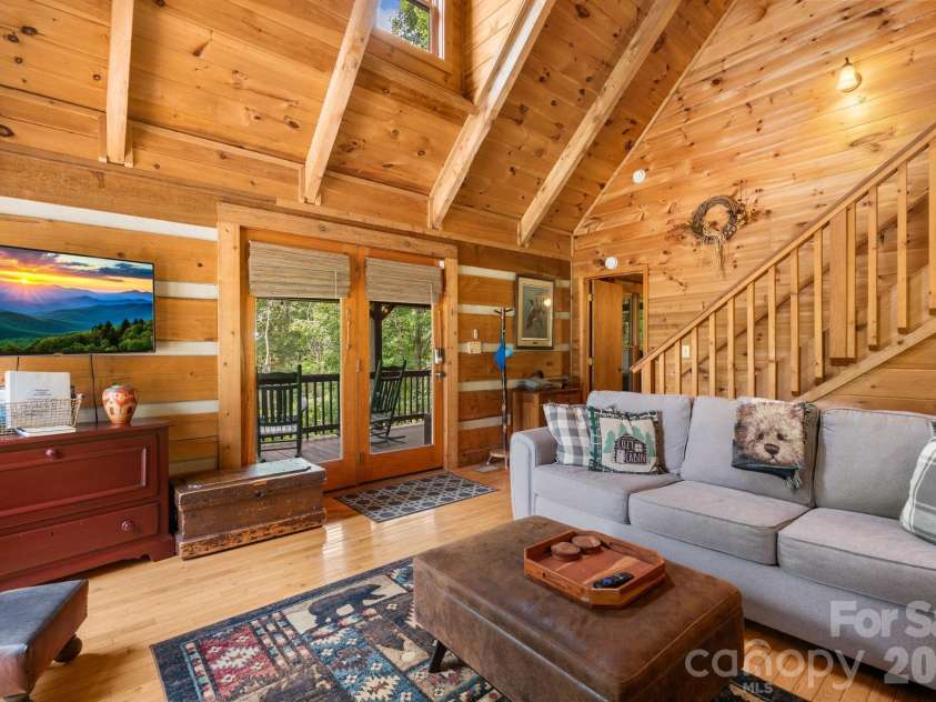 122 Cedar Cove Lane, Zionville, NC 28698.  MLS# CAR4393983, YatesRealty ID 32263. 