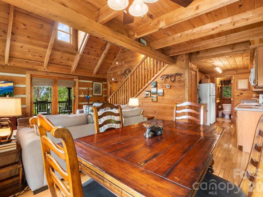 122 Cedar Cove Lane, Zionville, NC 28698.  MLS# CAR4393983, YatesRealty ID 32263. 