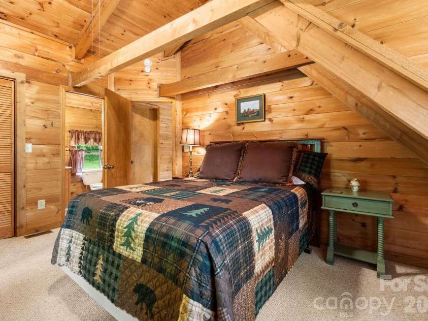 122 Cedar Cove Lane, Zionville, NC 28698.  MLS# CAR4393983, YatesRealty ID 32263. 