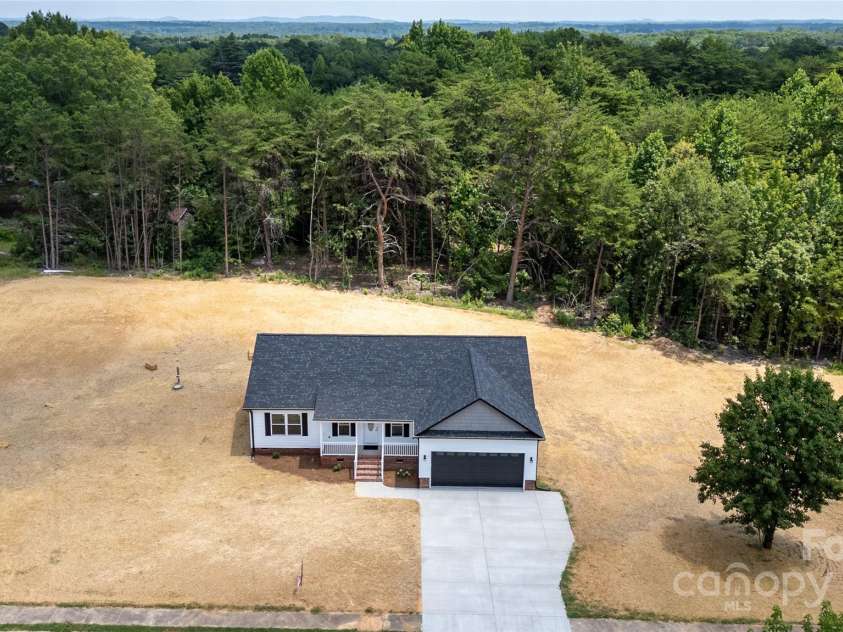 209 Lilly Pad Drive, Salisbury, NC 28146.  MLS# CAR4284256, YatesRealty ID 32263. 