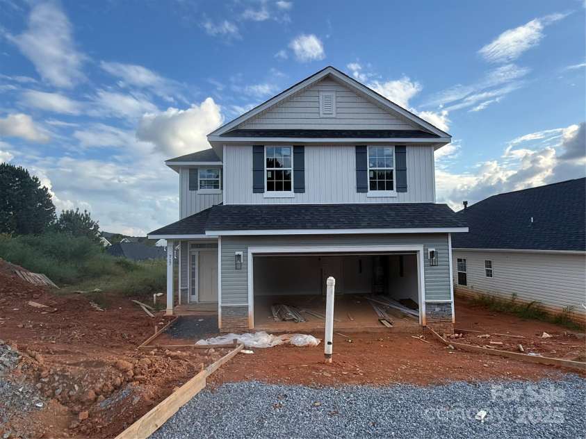 717 Inwood Hill Drive, Gastonia, NC 28056.  MLS# CAR4291481, YatesRealty ID 32267. Front VIew