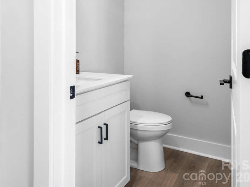 115 Chapel Crossing Lane, Weaverville, NC 28787.  MLS# CAR4337295, YatesRealty ID 32268. 