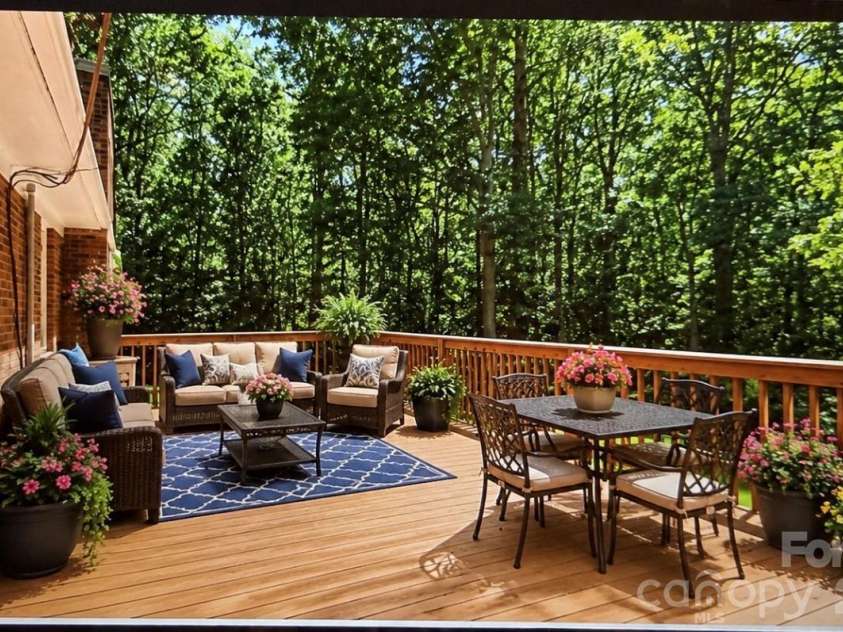 1410 Yorkdale Drive, Rock Hill, SC 29730.  MLS# CAR4382607, YatesRealty ID 32268. VIRTUALLY STAGED