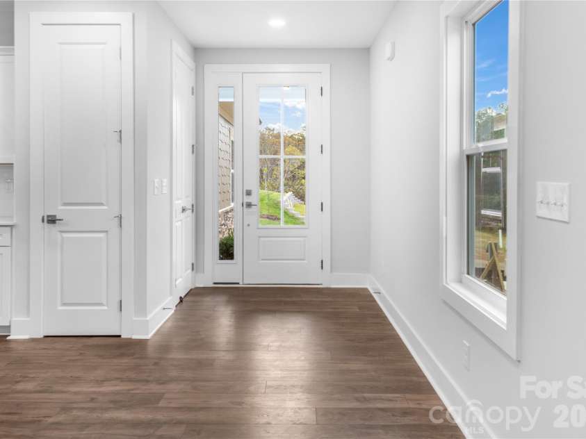 114 Chapel Crossing Lane, Weaverville, NC 28787.  MLS# CAR4337352, YatesRealty ID 32269. 