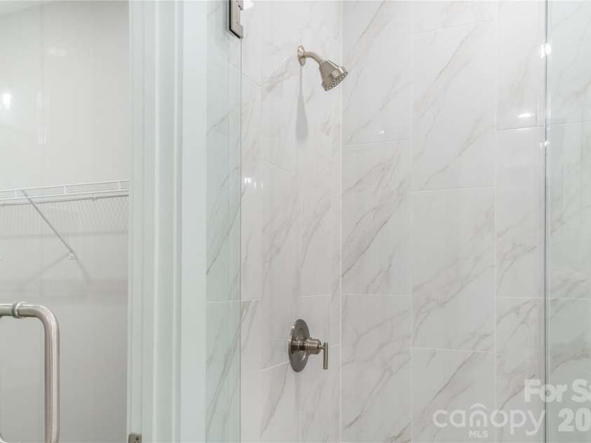 114 Chapel Crossing Lane, Weaverville, NC 28787.  MLS# CAR4337352, YatesRealty ID 32269. 