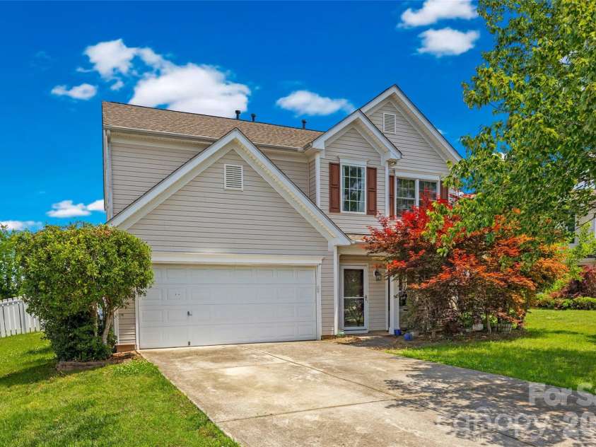 3310 Burnage Hall Road, Harrisburg, NC 28075.  MLS# CAR4387122, YatesRealty ID 32269. 