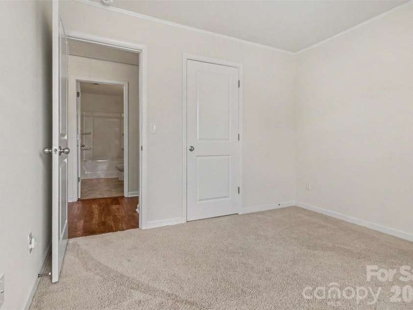 2801 Thomas Twig Drive, Dallas, NC 28034.  MLS# CAR4383301, YatesRealty ID 32270. Bedroom