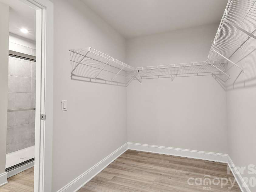 4238 Mackinnon Drive, Charlotte, NC 28214.  MLS# CAR4383715, YatesRealty ID 32272. Primary Closet