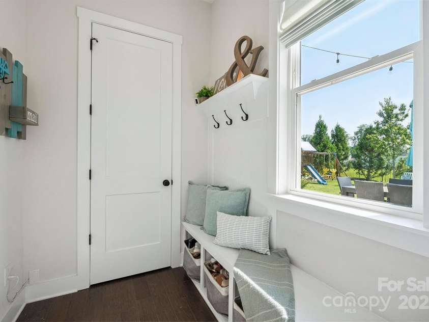 19012 Beecher Commons Drive, Huntersville, NC 28078.  MLS# CAR4276383, YatesRealty ID 32273. Drop Zone for convenience!