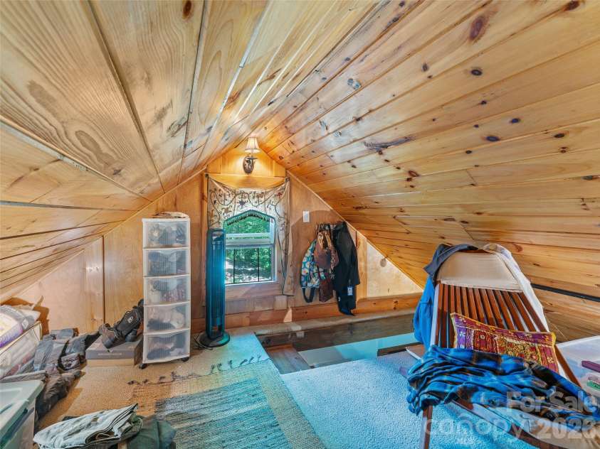 311 Old Sawmill Road, Burnsville, NC 28714.  MLS# CAR4395258, YatesRealty ID 32273. 