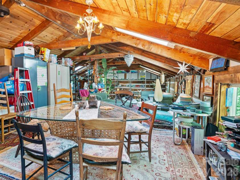 311 Old Sawmill Road, Burnsville, NC 28714.  MLS# CAR4395258, YatesRealty ID 32273. 