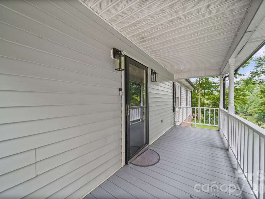 5719 Lewis Road, Gastonia, NC 28052.  MLS# CAR4391526, YatesRealty ID 32274. 