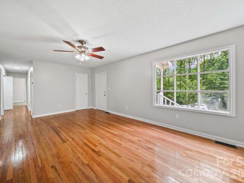 5719 Lewis Road, Gastonia, NC 28052.  MLS# CAR4391526, YatesRealty ID 32274. 
