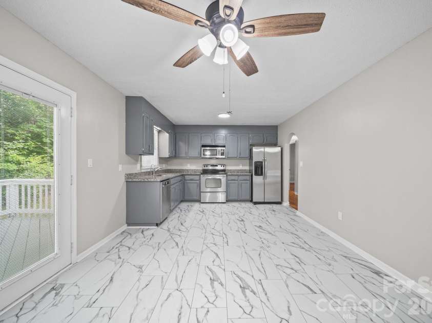 5719 Lewis Road, Gastonia, NC 28052.  MLS# CAR4391526, YatesRealty ID 32274. 
