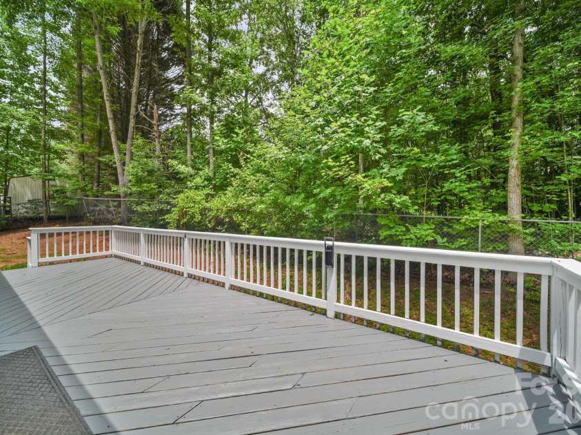 5719 Lewis Road, Gastonia, NC 28052.  MLS# CAR4391526, YatesRealty ID 32274. 
