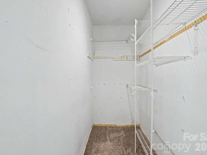 21 Glen Meadows Road, Arden, NC 28704.  MLS# CAR4390296, YatesRealty ID 32275. 