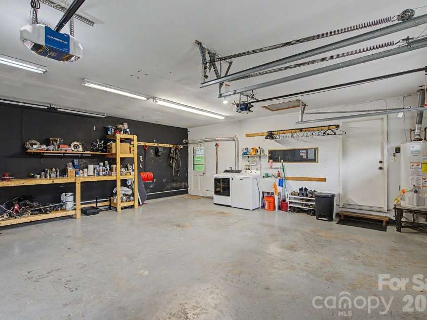 21 Glen Meadows Road, Arden, NC 28704.  MLS# CAR4390296, YatesRealty ID 32275. 