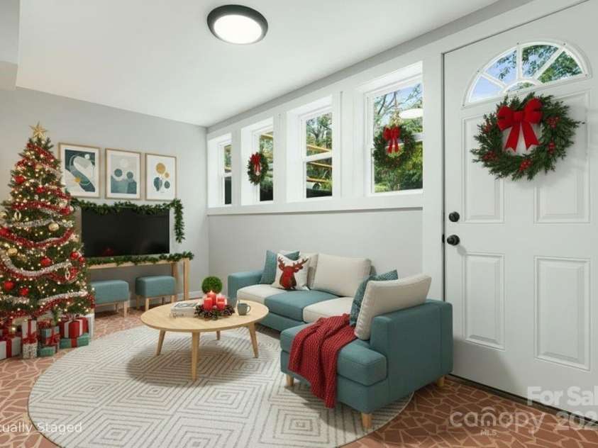 95 Grassy View Road, Candler, NC 28715.  MLS# CAR4283278, YatesRealty ID 32276. Making holiday memories!