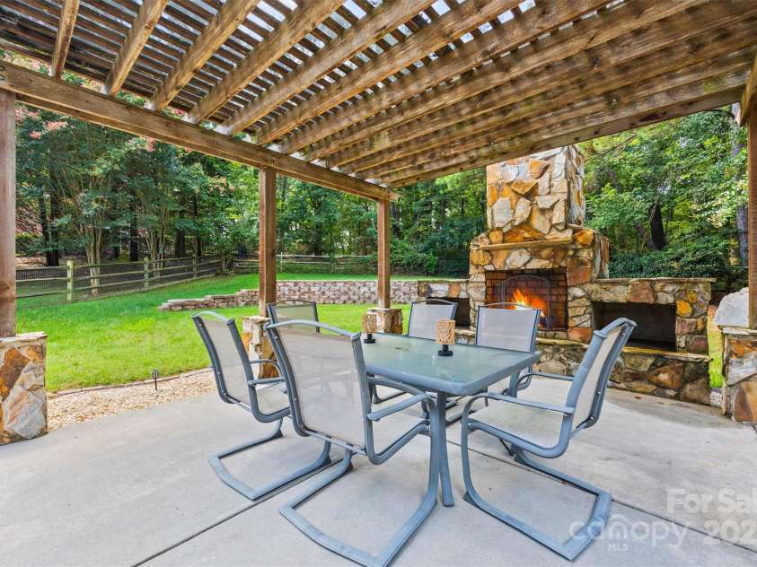 1311 Big Rock Court, Fort Mill, SC 29708.  MLS# CAR4289290, YatesRealty ID 32278. 