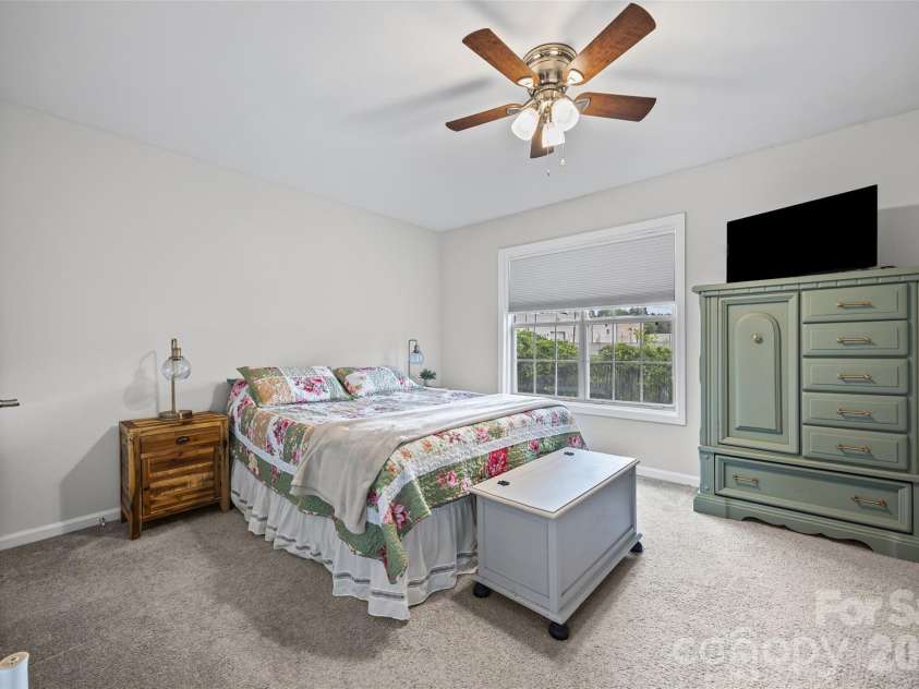 505 Heritage Parkway, Fort Mill, SC 29715.  MLS# CAR4392406, YatesRealty ID 32278. 