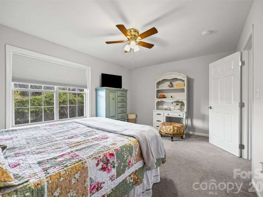 505 Heritage Parkway, Fort Mill, SC 29715.  MLS# CAR4392406, YatesRealty ID 32278. 