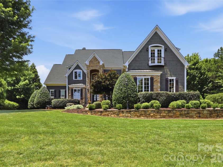161 Cape Cod Way, Mooresville, NC 28117.  MLS# CAR4391802, YatesRealty ID 32279. 
