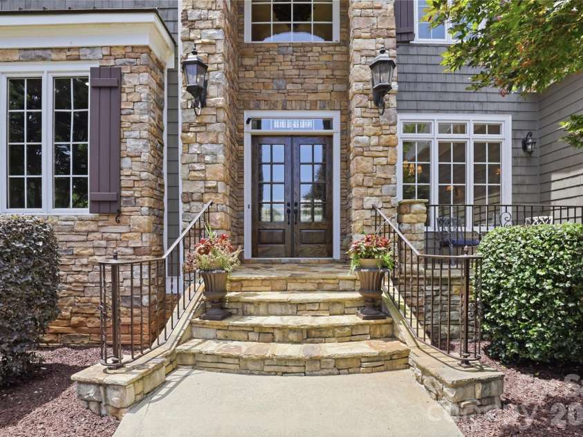 161 Cape Cod Way, Mooresville, NC 28117.  MLS# CAR4391802, YatesRealty ID 32279. 