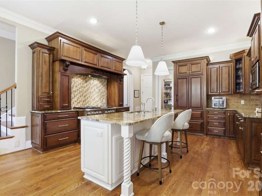161 Cape Cod Way, Mooresville, NC 28117.  MLS# CAR4391802, YatesRealty ID 32279. 